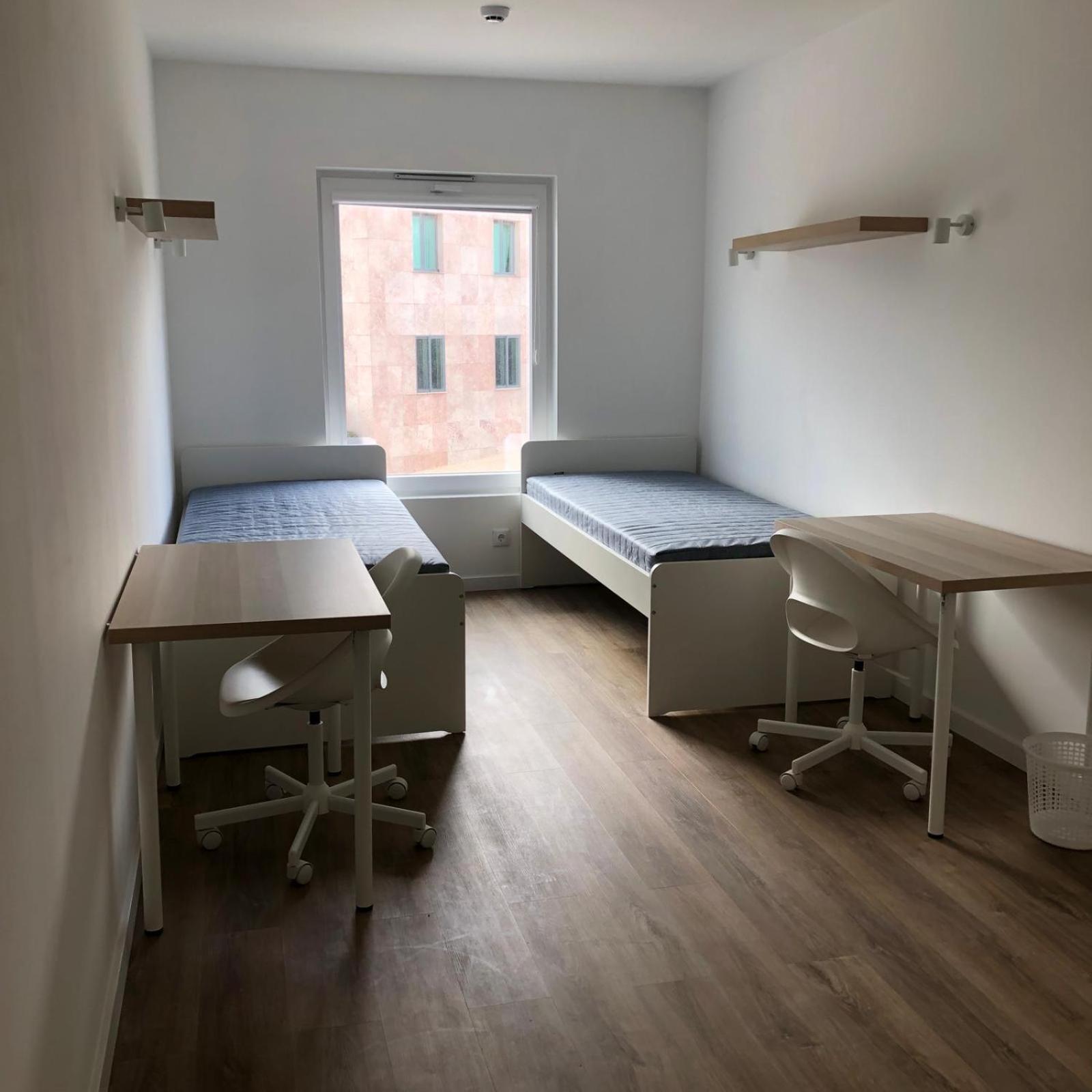 Hostal Residencia Universitaria Calhariz Benfica Lisboa